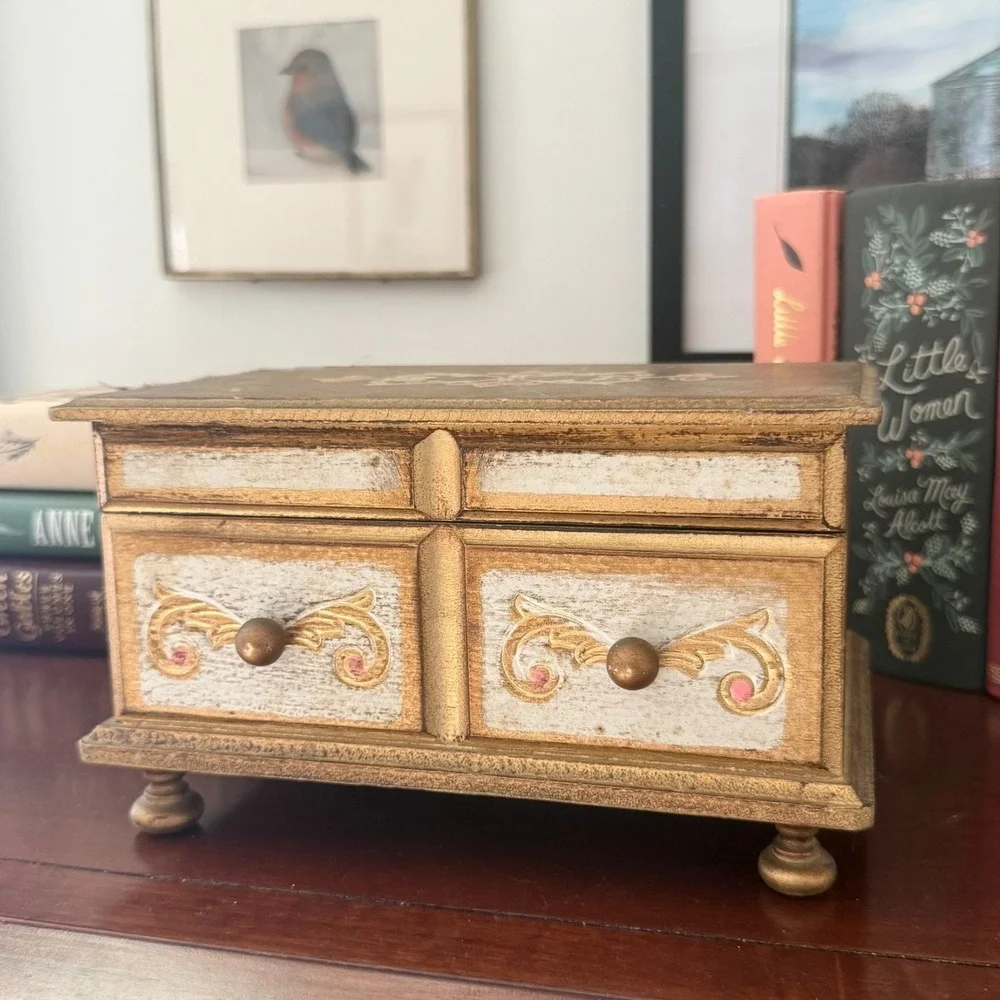 Vintage Italian Florentia Style Music Jewelry Box Wood Chest Red Velvet Plays
